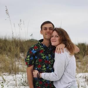 Meet your Posher, Abigail